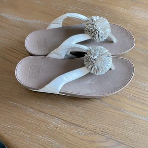 Super cute fit flops